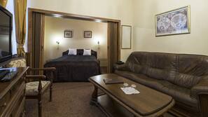 In-room safe, iron/ironing board, free WiFi, bed sheets