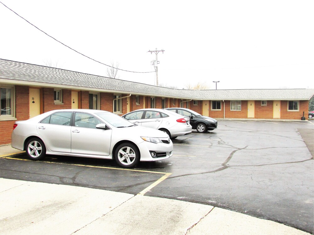 Euclid Motel in Bay City Best Rates & Deals on Orbitz