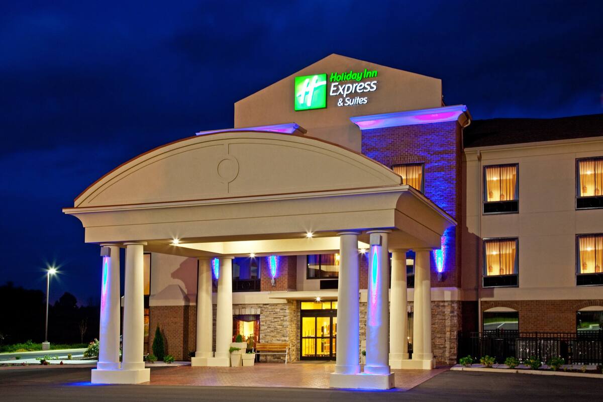 Holiday Inn Express Hotel Suites Franklin In Bowling Green Ky Expedia