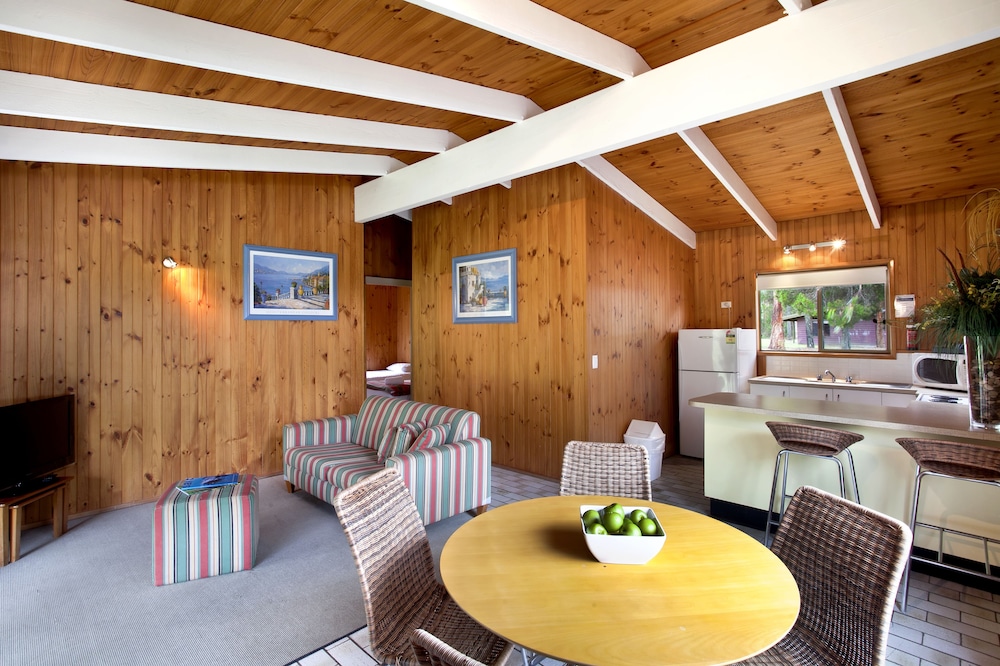 Noosa North Shore Retreat, Sunshine Coast Room Prices & Reviews