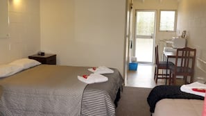 Premium bedding, free WiFi