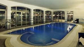 Indoor pool, outdoor pool, free pool cabanas, pool umbrellas