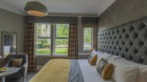 1 bedroom, in-room safe, individually decorated, individually furnished