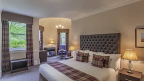 1 bedroom, in-room safe, individually decorated, individually furnished