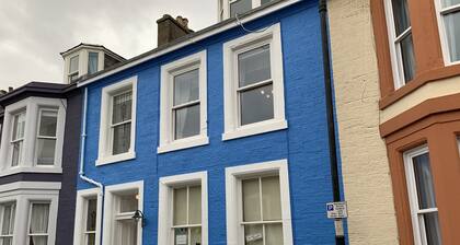 Daviot House