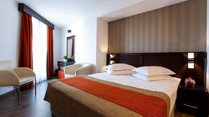 Minibar, in-room safe, desk, blackout drapes