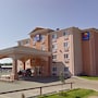 Comfort Inn & Suites Edson in Edson, Canada