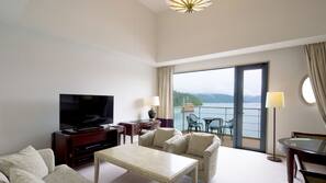 LED TV, fireplace