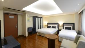 Down duvet, Select Comfort beds, in-room safe, individually furnished