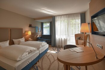 Hotel Magnetberg Baden Baden Reviews Photos Rates Ebookers Com