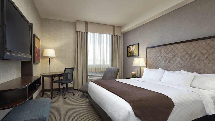 Acclaim Hotel Calgary Airport