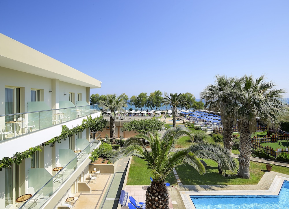 Malia Bay Beach Hotel Bungalows 2018 Room Prices Deals View From Hotel Featured Image Lobby Sitting Area