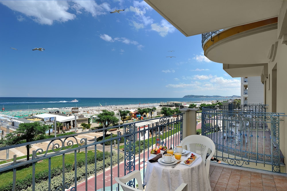 Photo - Hotel Ascot Riccione