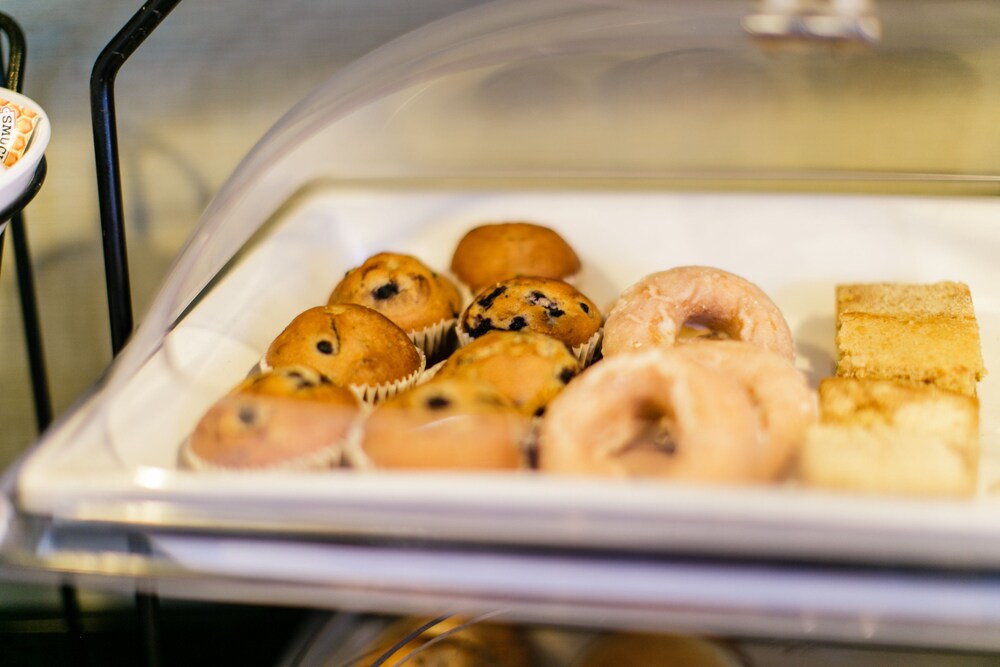 Staybridge Suites Chattanooga at Hamilton Place, Chattanooga 98 Room