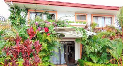 Casa Lima Bed & Breakfast