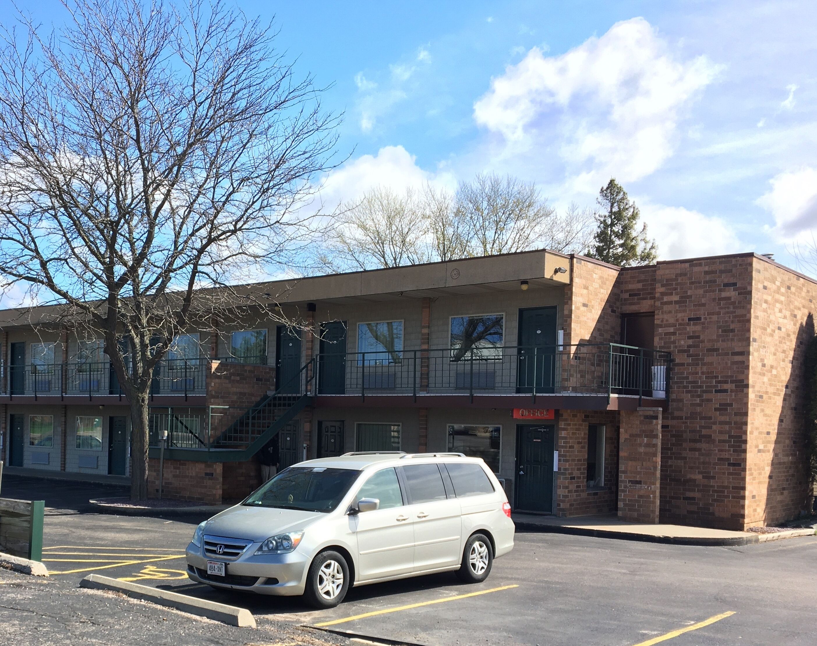 Thunderbird Motor Inn Baraboo in Baraboo, United States
