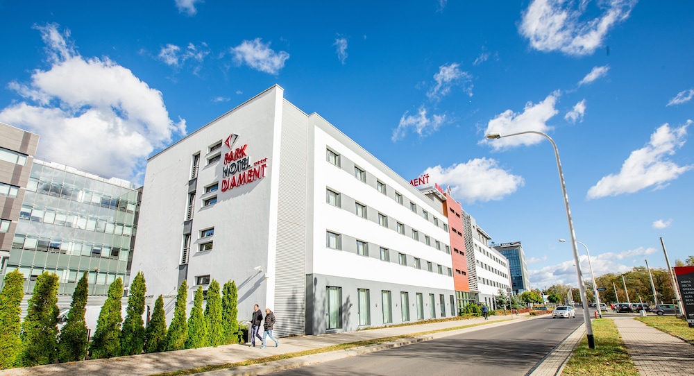 Park Hotel Diament Wroclaw In Wroclaw Hotel Rates Reviews On Orbitz Park Hotel Diament Wroclaw In Wroclaw Hotel Rates Reviews On Orbitz