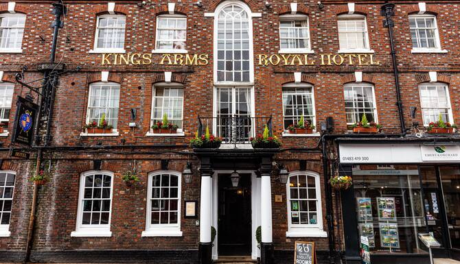 Relaxinnz Kings Arms And Royal In Godalming Expedia