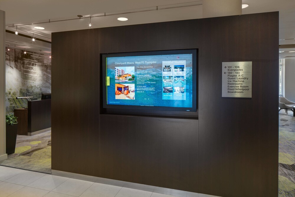 Courtyard by Marriott Miami West/ FL Turnpike