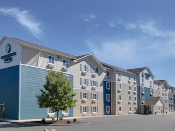 WoodSpring Suites Shreveport Airport