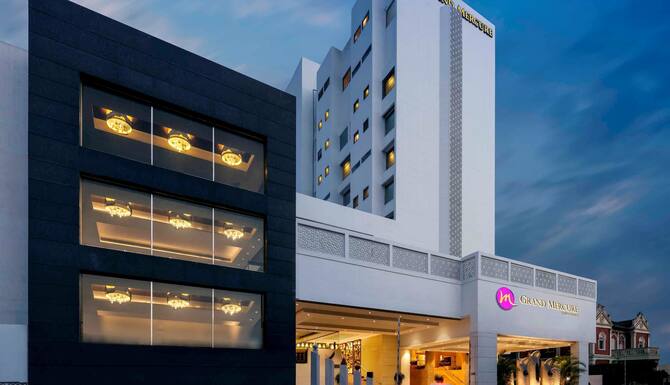 Grand Mercure Vadodara Surya Palace Hotel In Vadodara Expedia Grand Mercure Vadodara Surya Palace Hotel In Vadodara Expedia