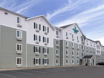 WoodSpring Suites Fayetteville West