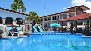 3 outdoor pools, pool umbrellas