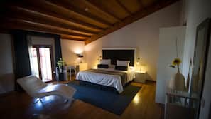 Ropa de cama de alta calidad, minibar, caja fuerte