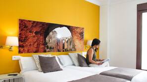 Camas supletorias (de pago), wifi gratis, ropa de cama
