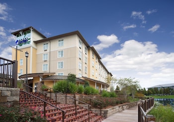 Hotel Indigo Jacksonville-Deerwood Park