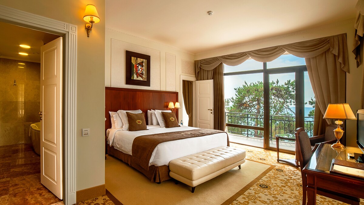 Georgia Palace Hotel & SPA