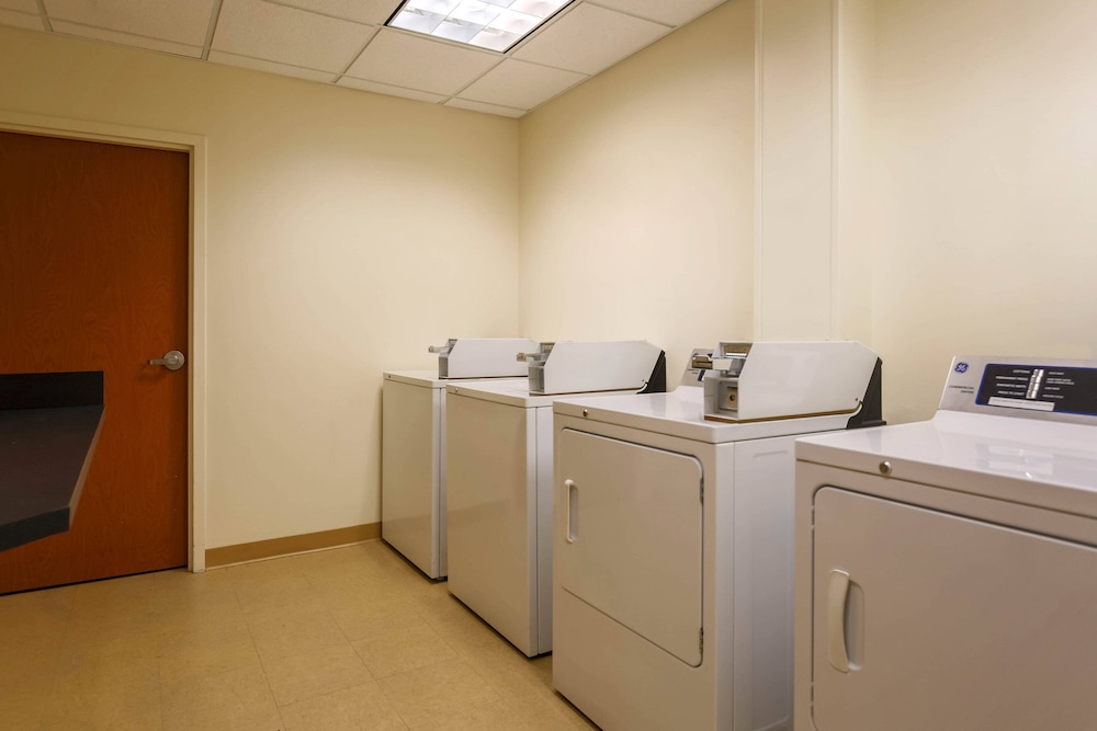 Fairfield Inn & Suites by Marriott Tampa Fairgrounds/Casino