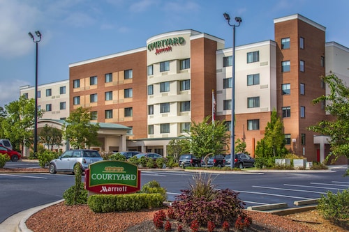 Great Place to stay Courtyard Greensboro Airport near Greensboro 