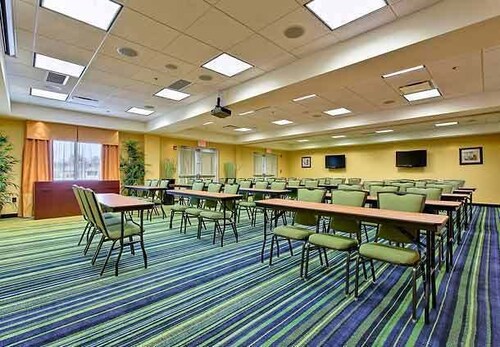 Fairfield Inn & Suites by Marriott Orange Beach: 2017 Room ...