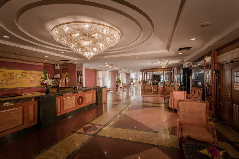 Grand Tower Inn Rama Vi Hotel In Bangkok Hotel Rates Reviews On Orbitz Grand Tower Inn Rama Vi Hotel In Bangkok Hotel Rates Reviews On Orbitz