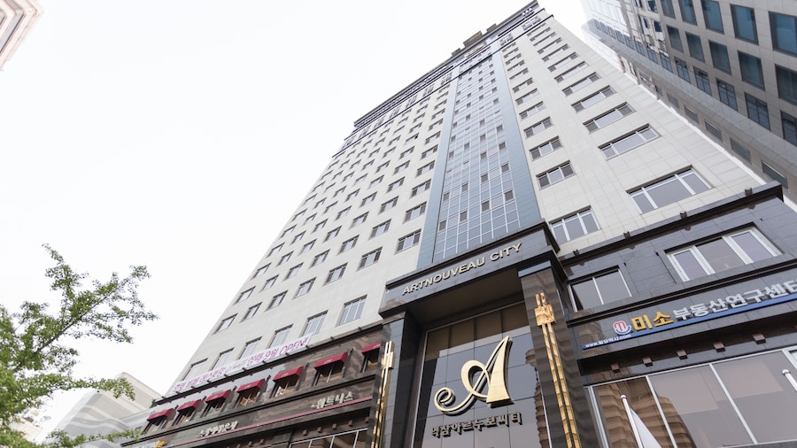 Yeoksam Artnouveau Hotel