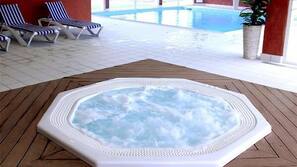 Bain à remous intérieur