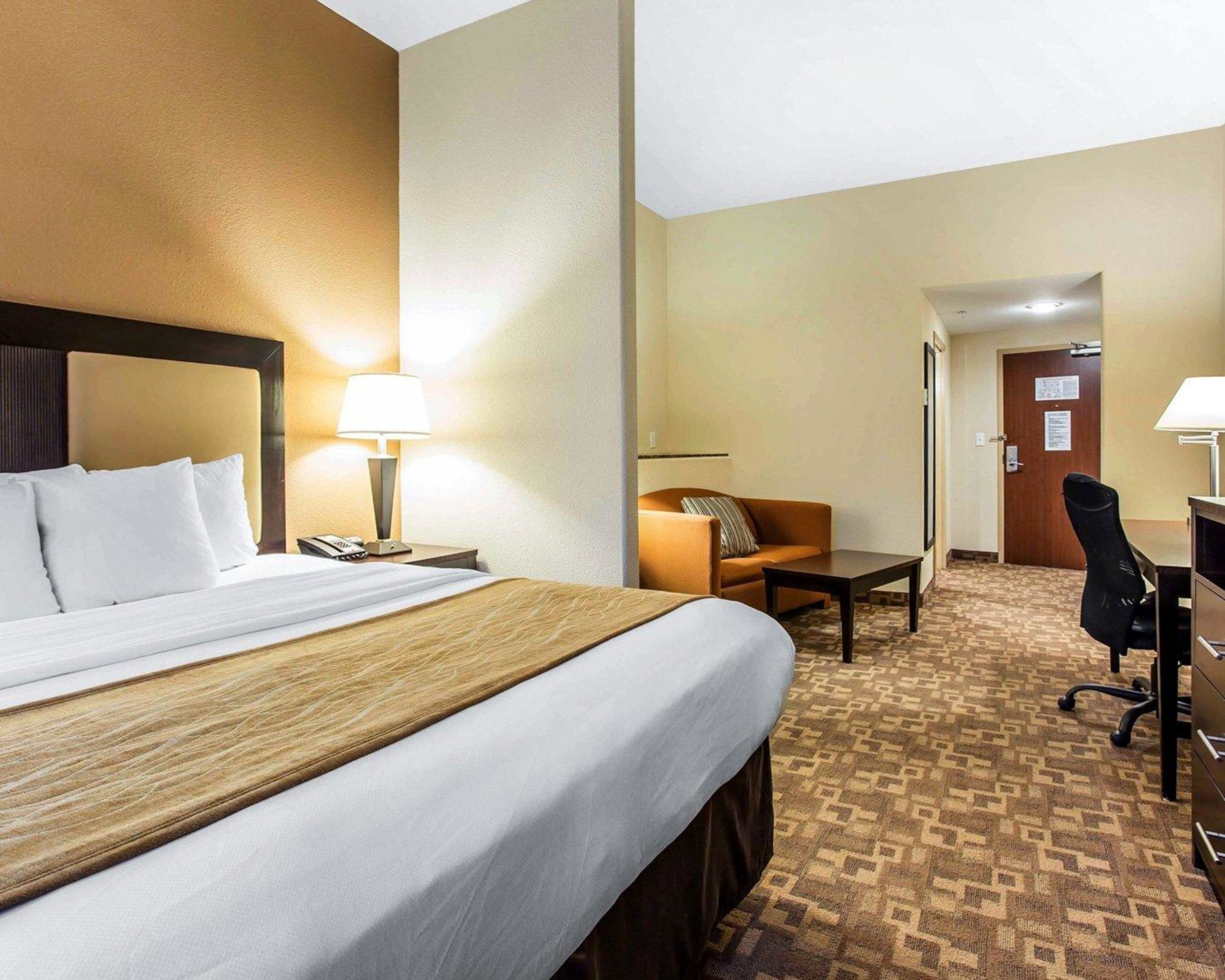 Comfort Suites at Kennesaw State University in Kennesaw, United States