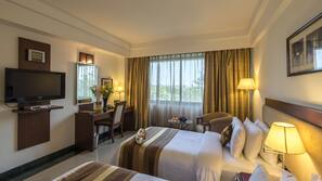 In-room safe, desk, rollaway beds, free WiFi