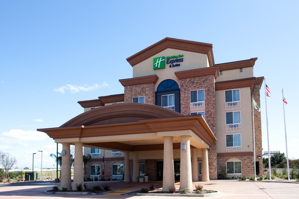 Holiday Inn Express Hotel Suites Fresno South An Ihg Hotel In Fresno Hotel Rates Reviews On Orbitz