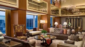 Premium bedding, minibar, in-room safe, desk