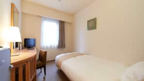 Desk, free WiFi, linens