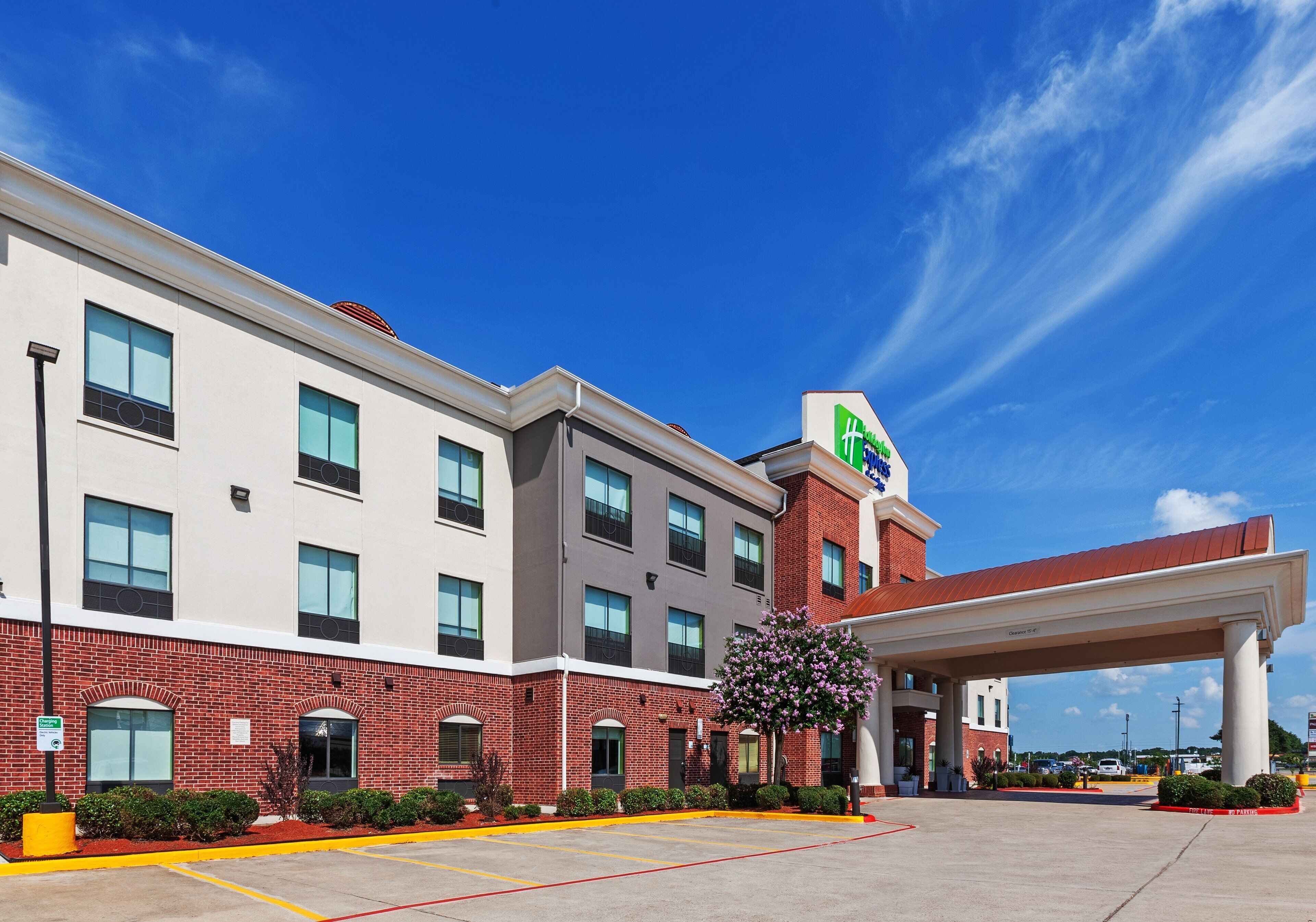 Holiday Inn Express Sealy in Sealy, United States