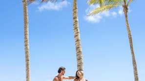 Private beach, white sand, sun loungers, beach towels