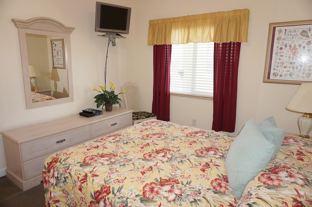 Boca Ciega Resort, St. Petersburg Clearwater Room Prices & Reviews