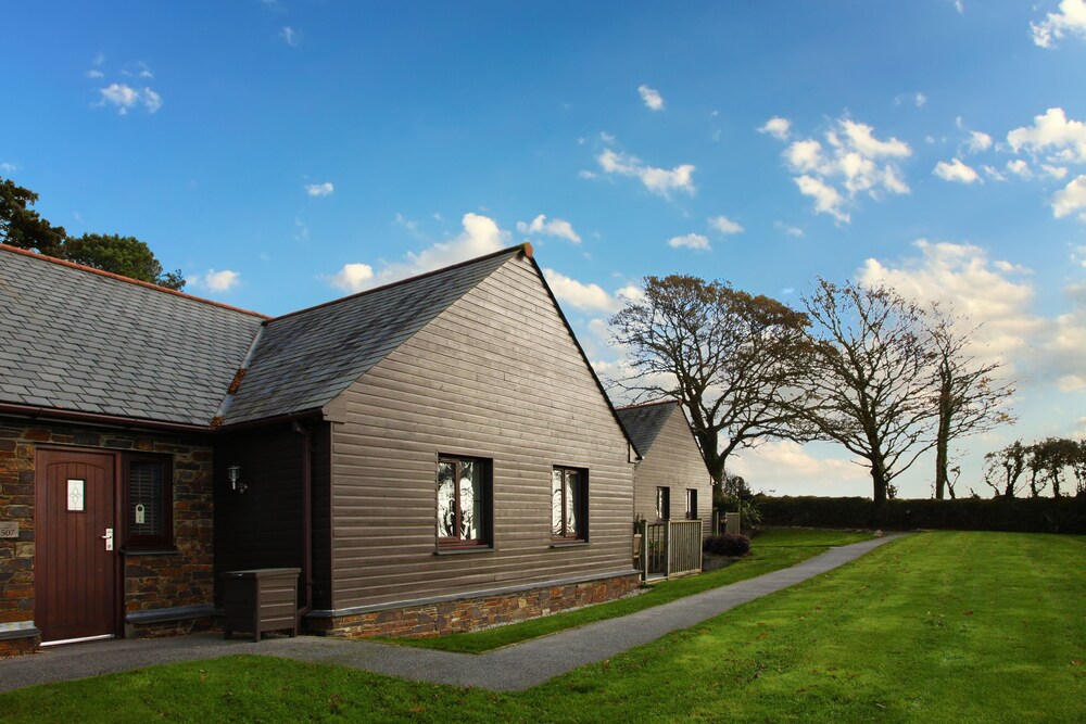 Trenython Manor Hotel And Spa Trenython Manor Hotel And Spa