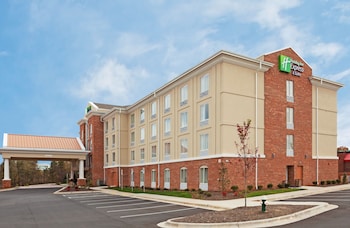 Holiday Inn Express Hotel & Suites Greensboro Airport Area