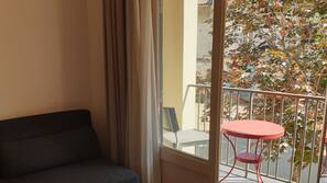 Biancheria da letto di alta qualità, una cassaforte in camera