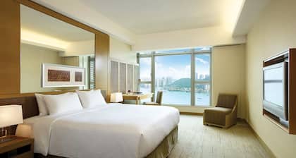Royal View Hotel