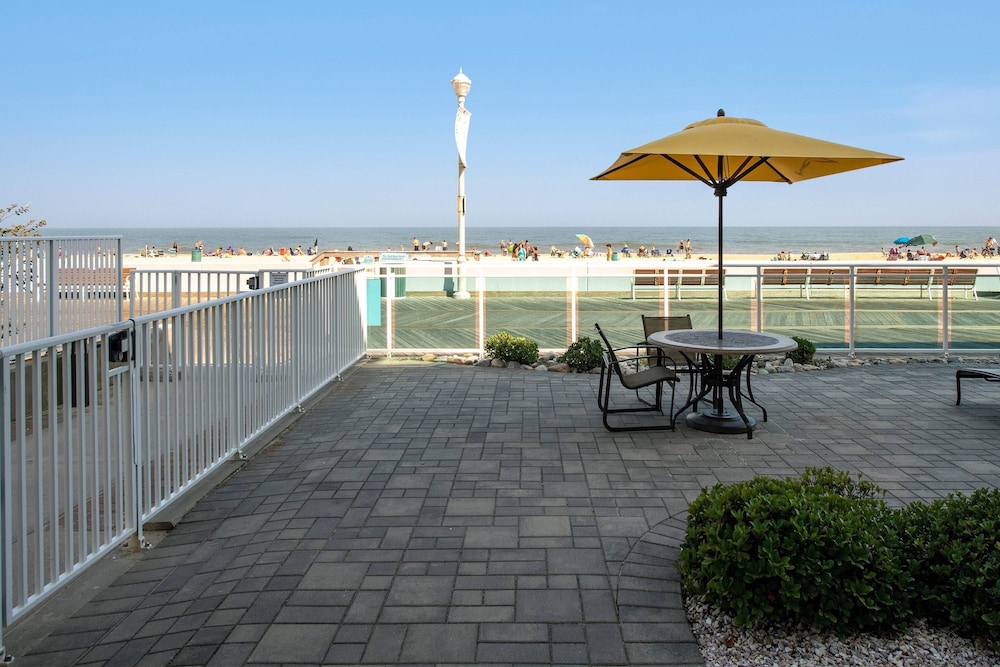 Courtyard Ocean City Oceanfront